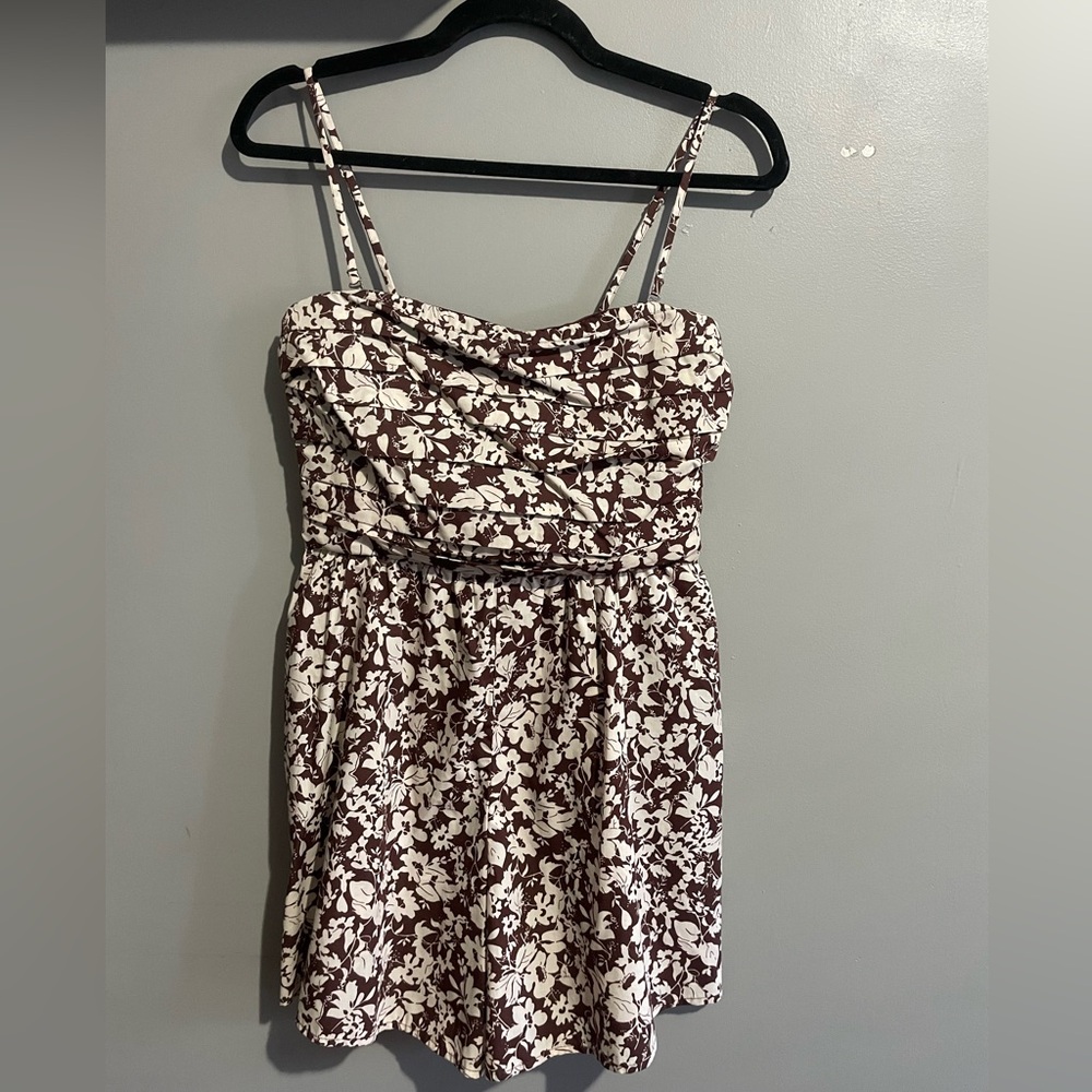 Abercrombie & Fitch Petite Emerson Brown Floral Strapless Mini Romper (SP)